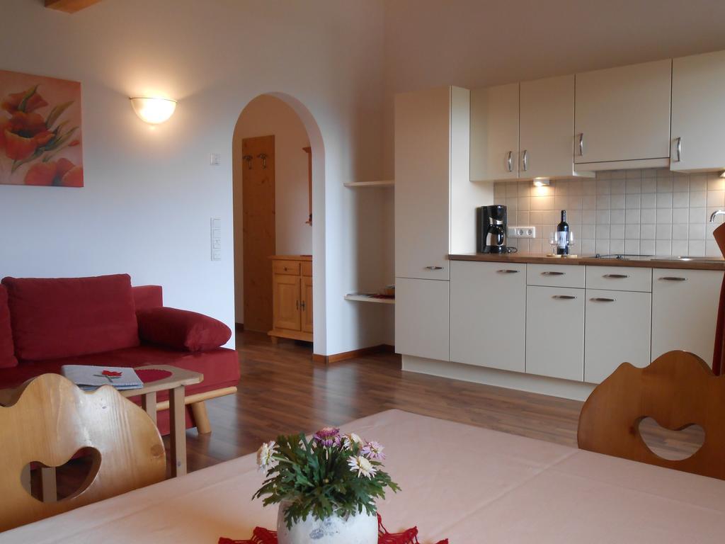 Toerggelehof Apartamento Lagundo Quarto foto
