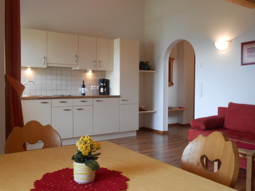 Toerggelehof Apartamento Lagundo Quarto foto