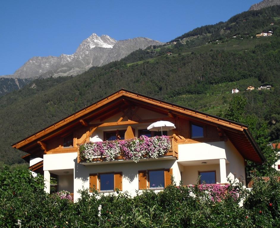 Toerggelehof Apartamento Lagundo Quarto foto